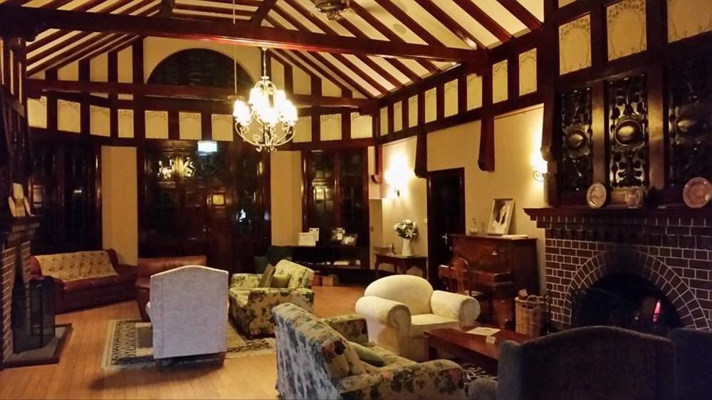 Petersons Armidale Winery And Guesthouse Экстерьер фото
